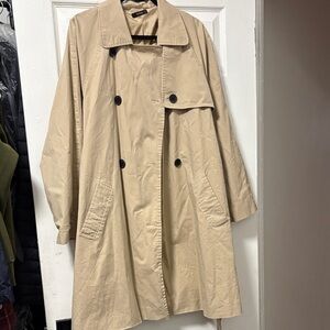 Quince Classic Beige Trench Coat - Double Breasted